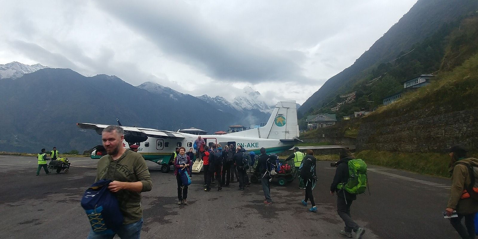 Everest Mountain Flight